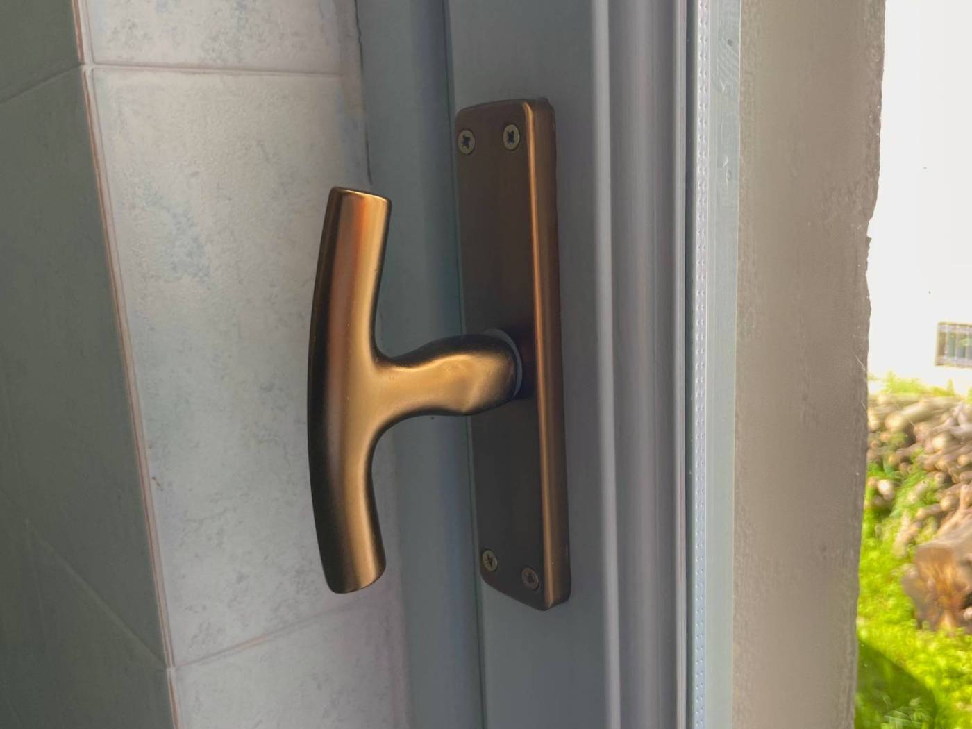 SERRAMENTI SERRAMENTI