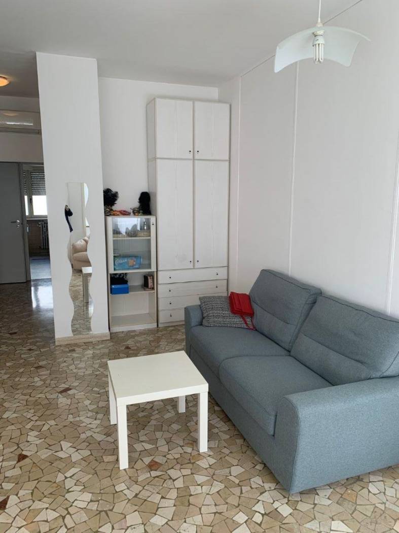 Salone