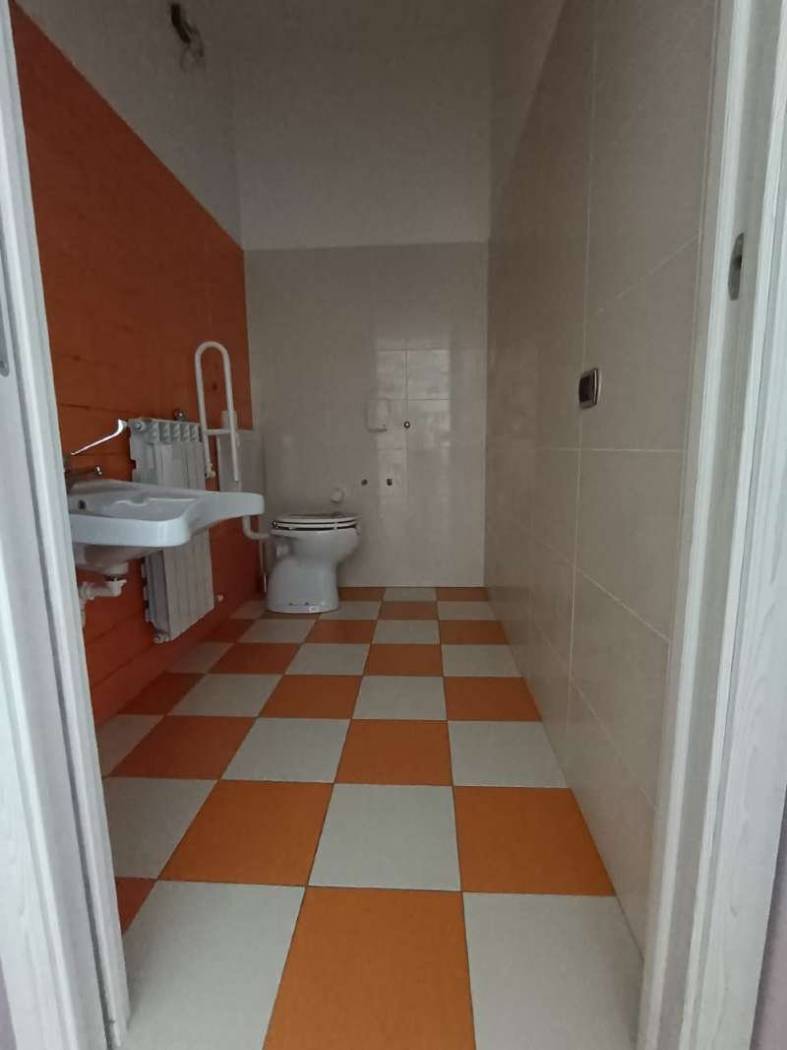 27e06f0f-7b29-4c5f-8669-9b8251be33ad