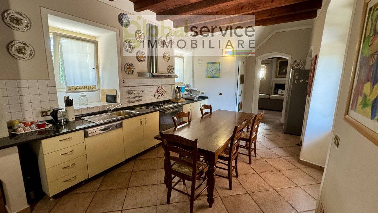 Cucina Cucina