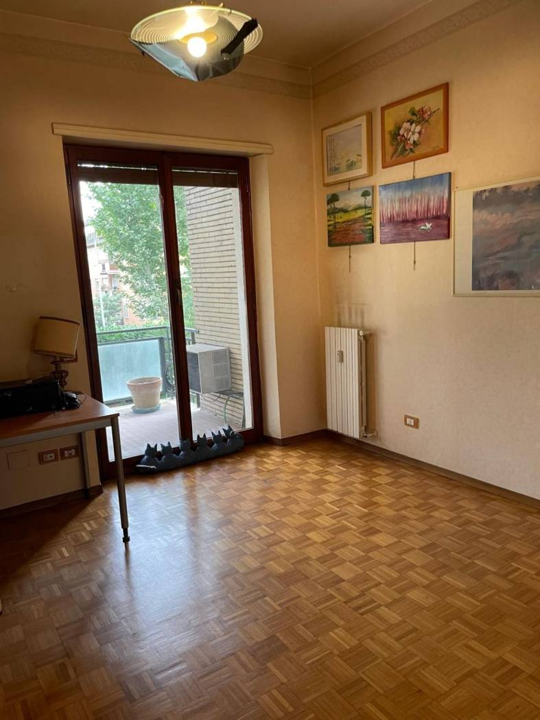 Stanza non arredata
