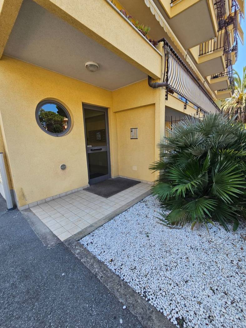 Ingresso condominiale