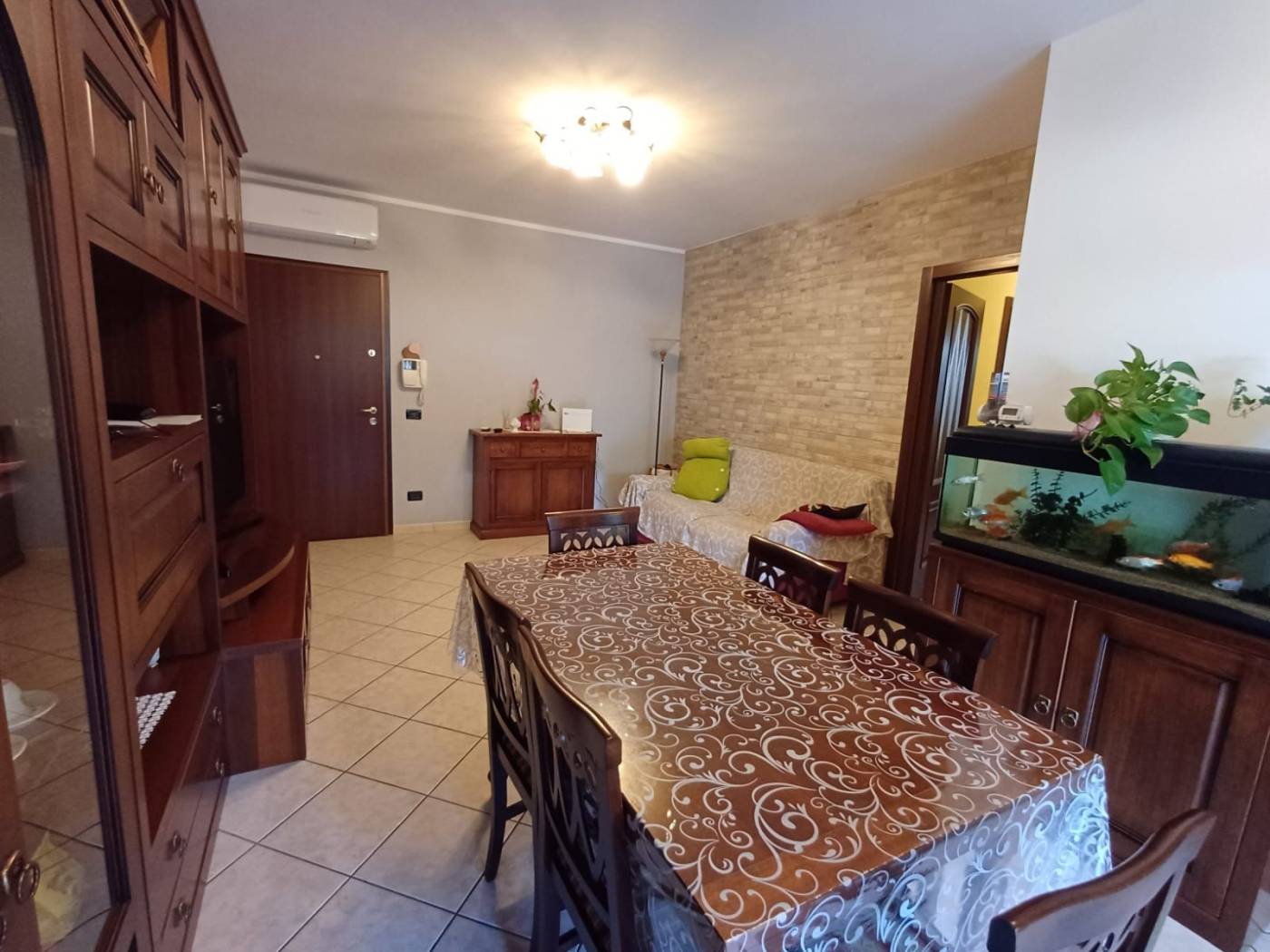 Salone