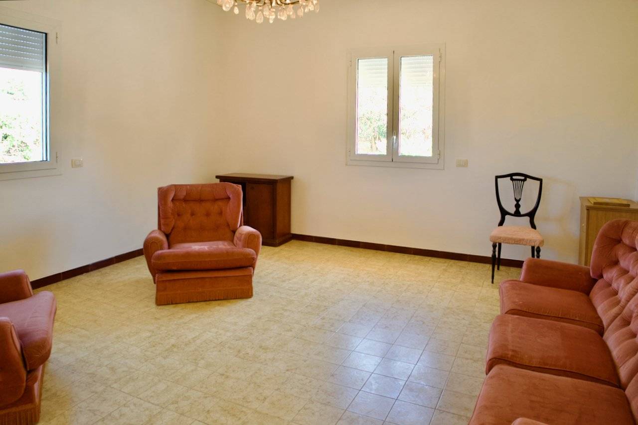 Salone