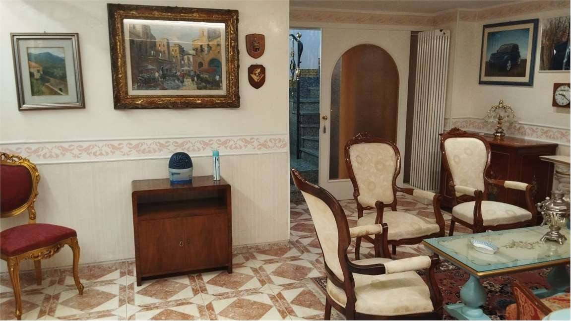 Salone
