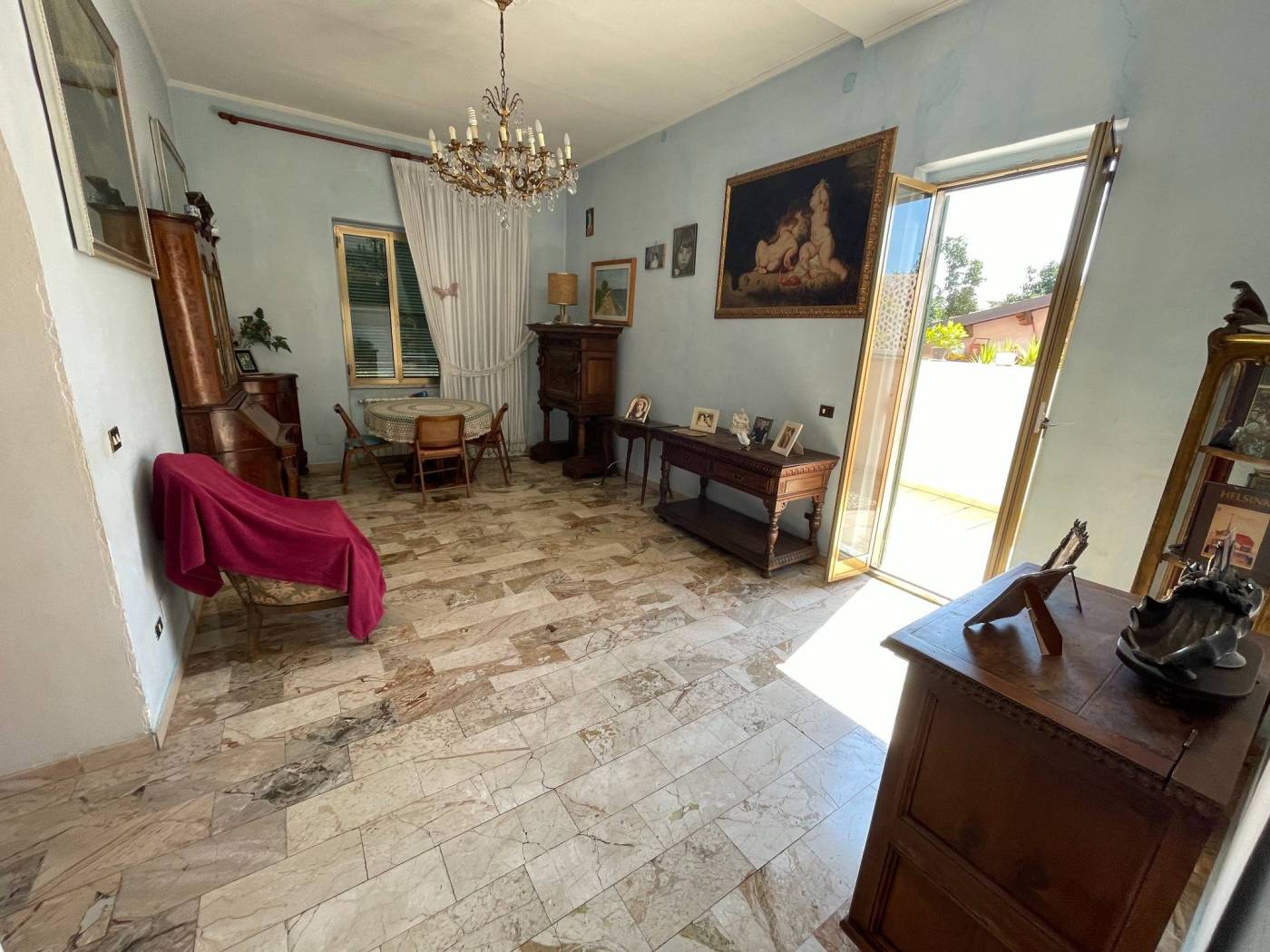 salone