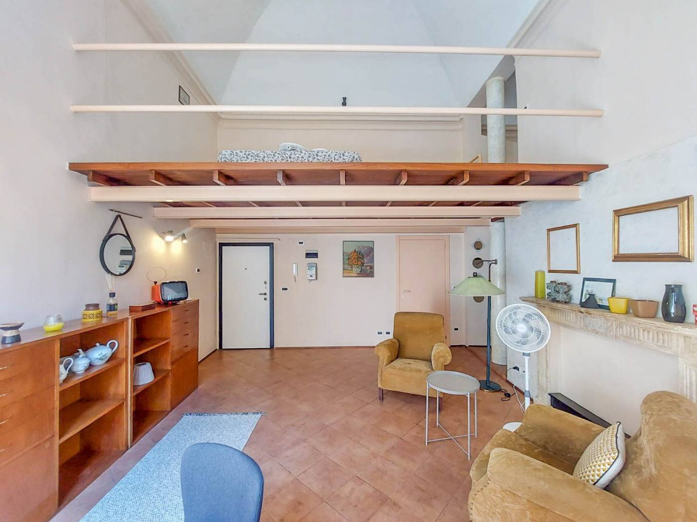 SALA