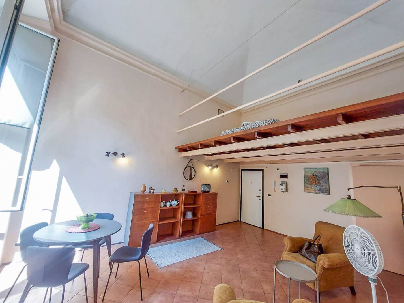 SALA