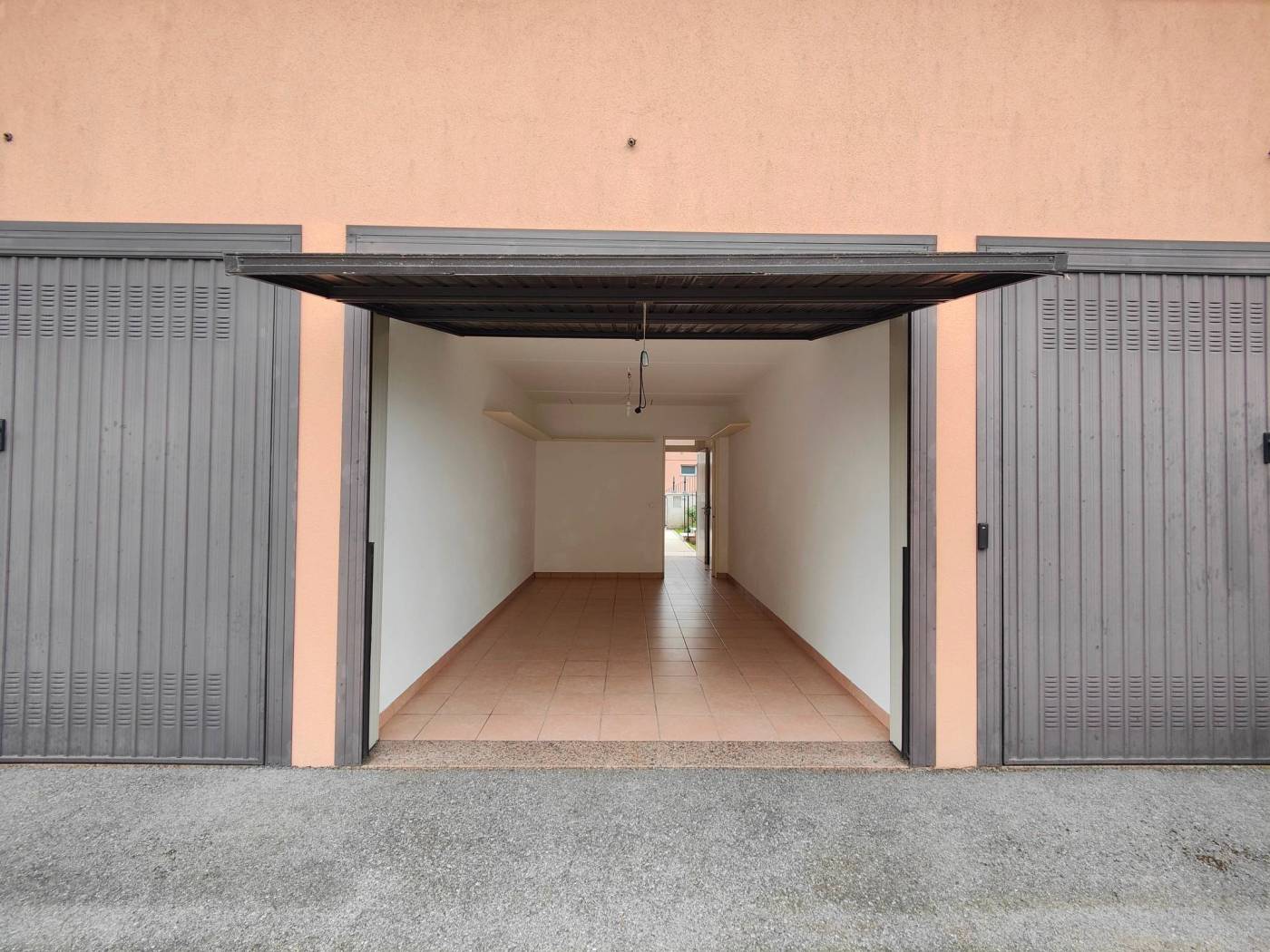 garage ingresso auto