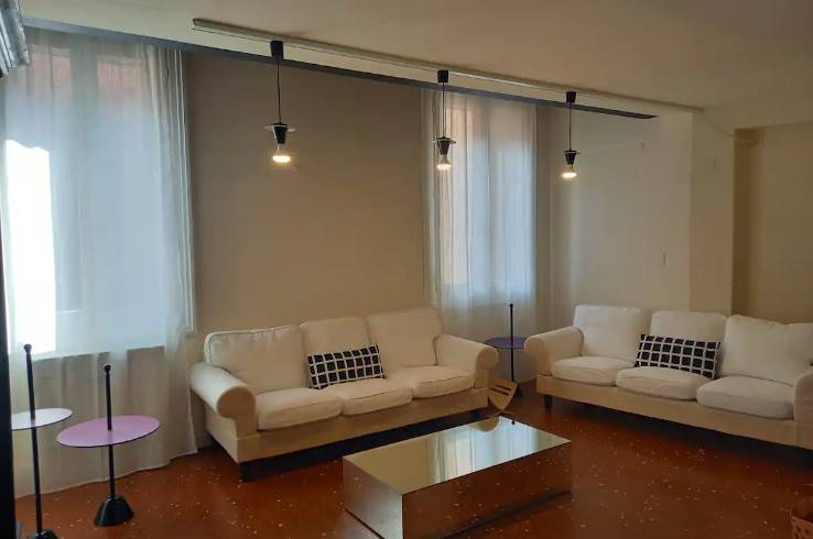 Salone