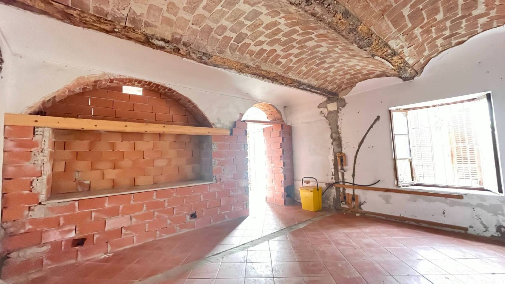 Stanza non arredata Stanza non arredata