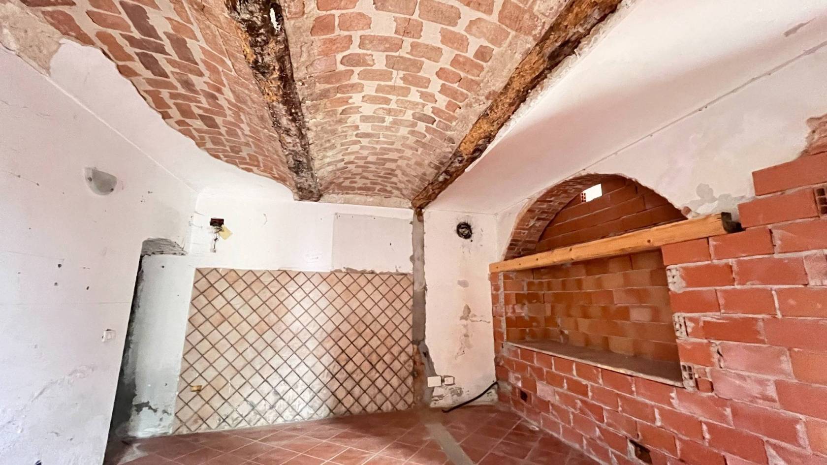 Stanza non arredata Stanza non arredata