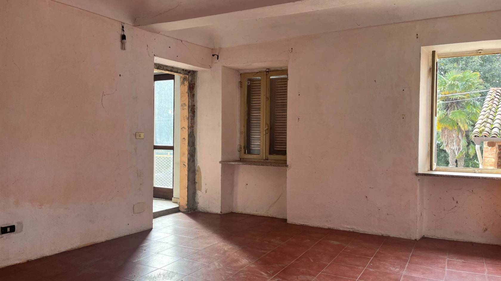 Stanza non arredata Stanza non arredata