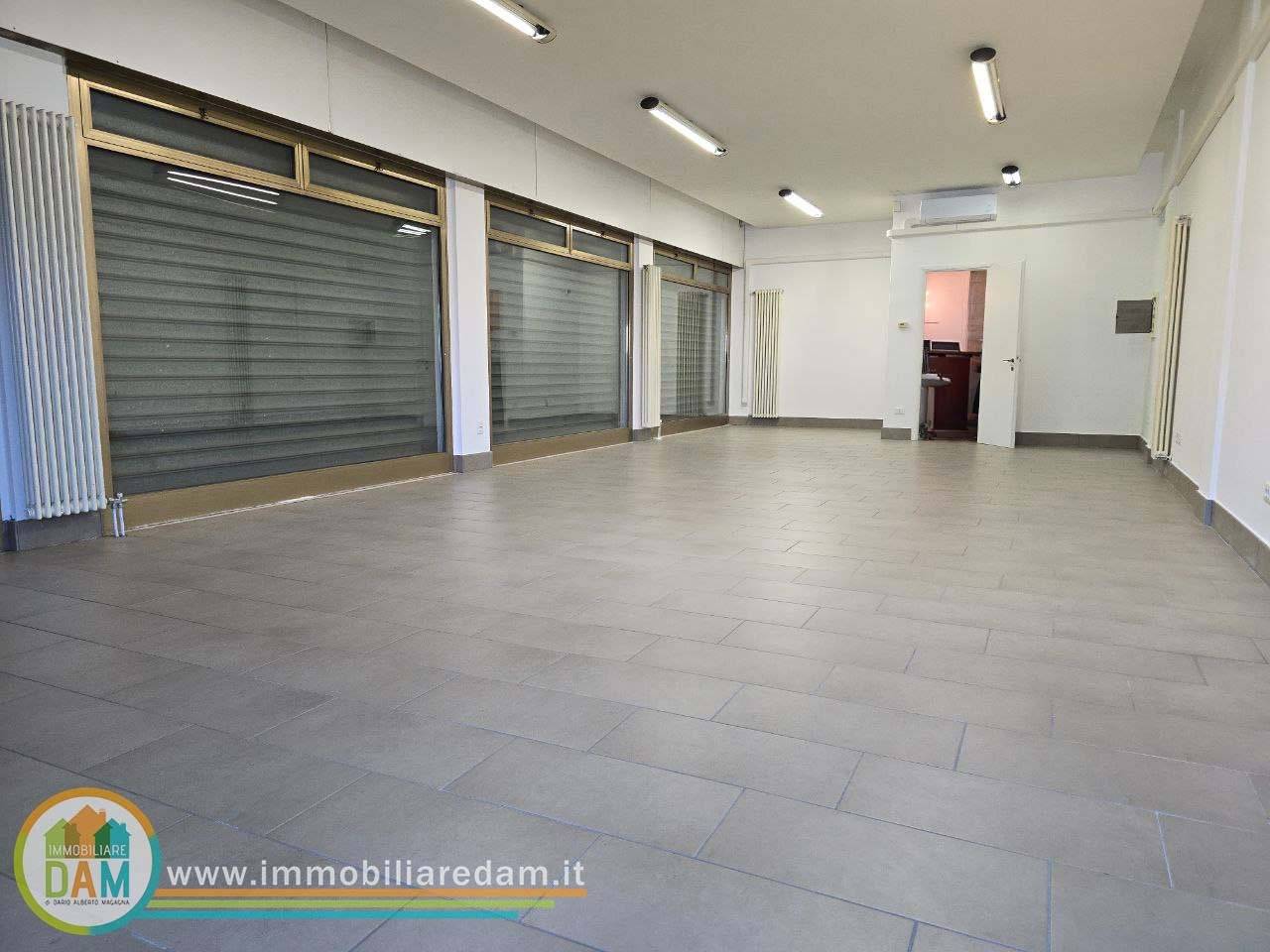 Interno non residenziale Interno non residenziale