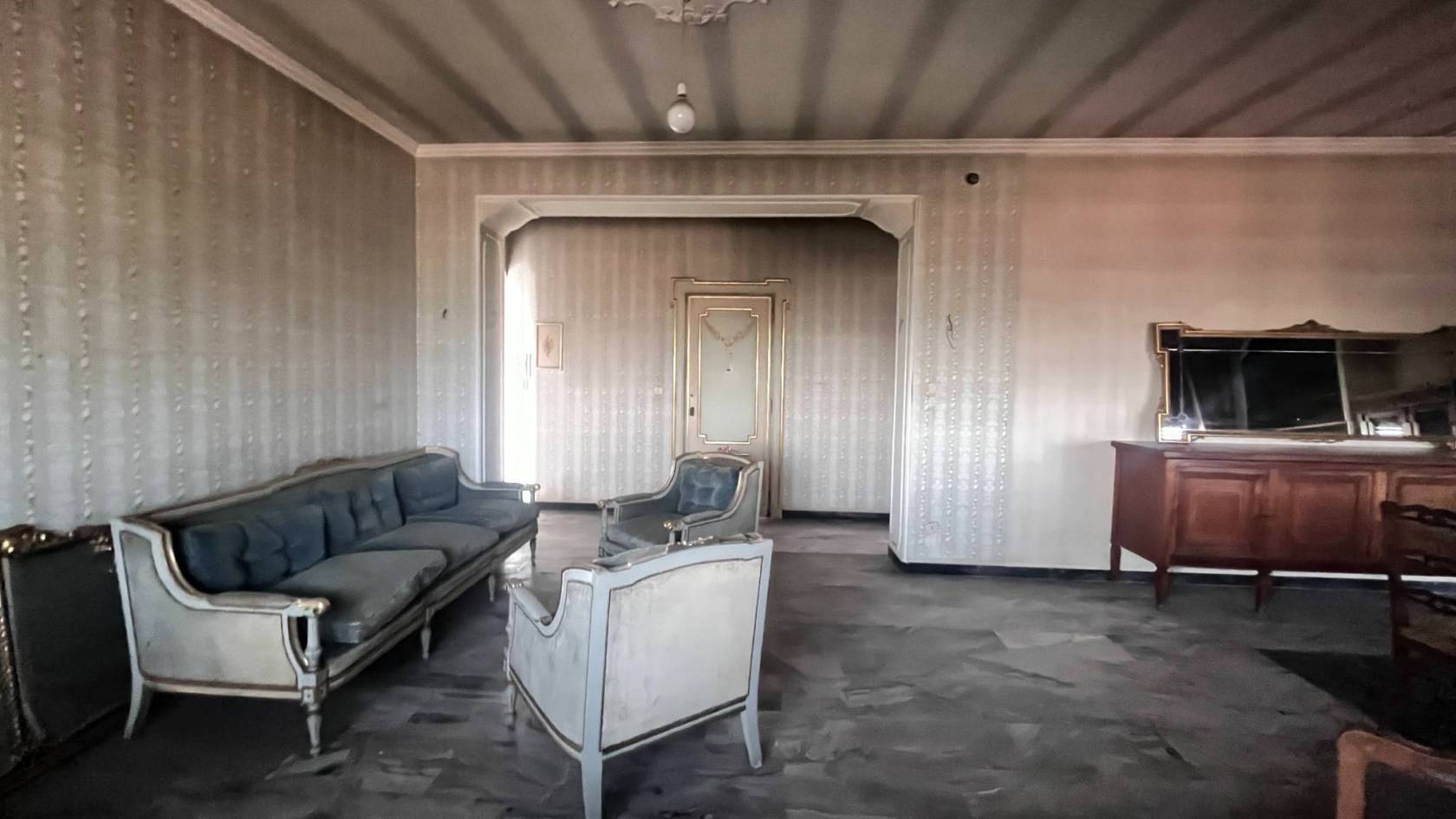 Salone Salone