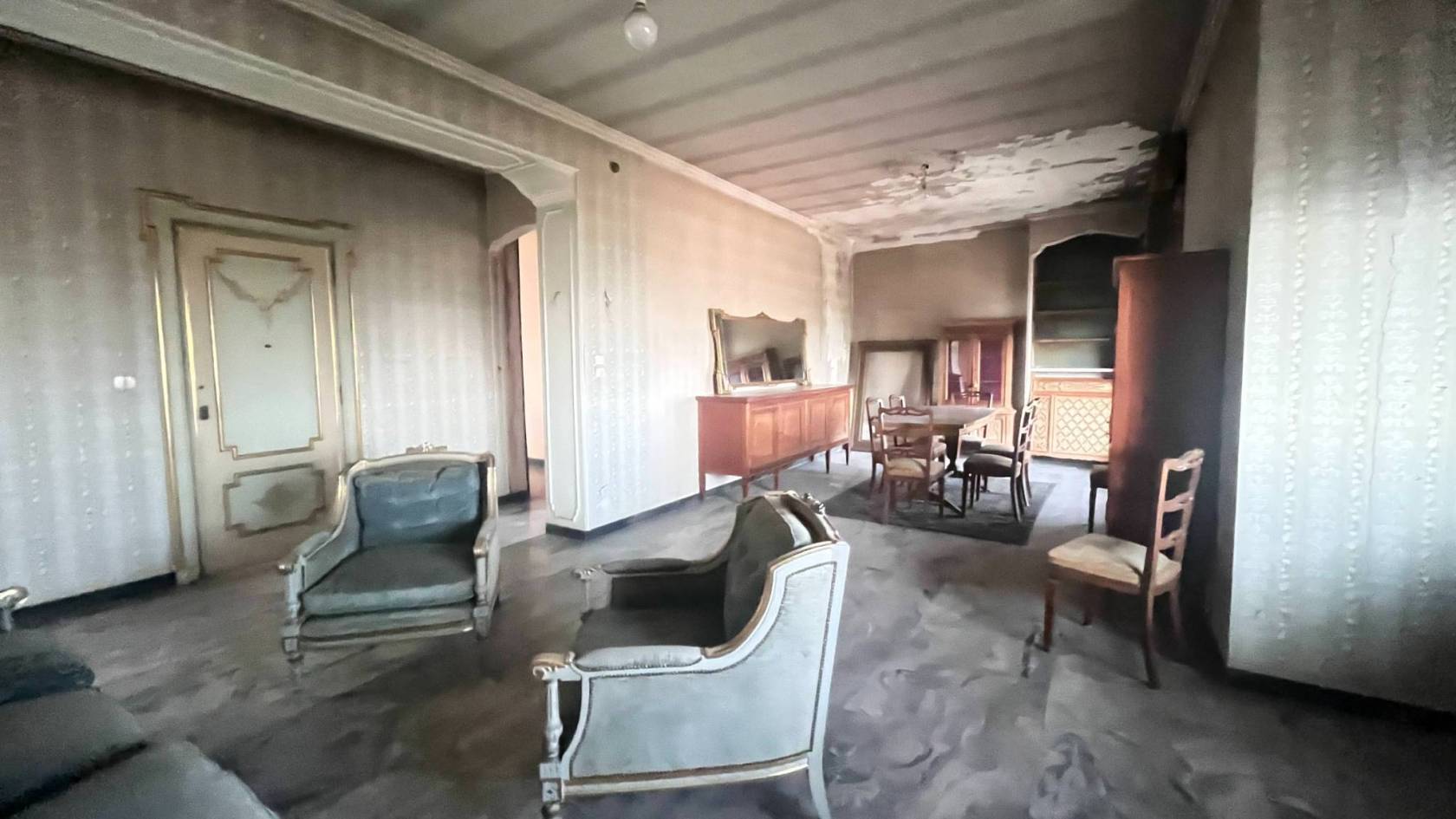 Salone Salone
