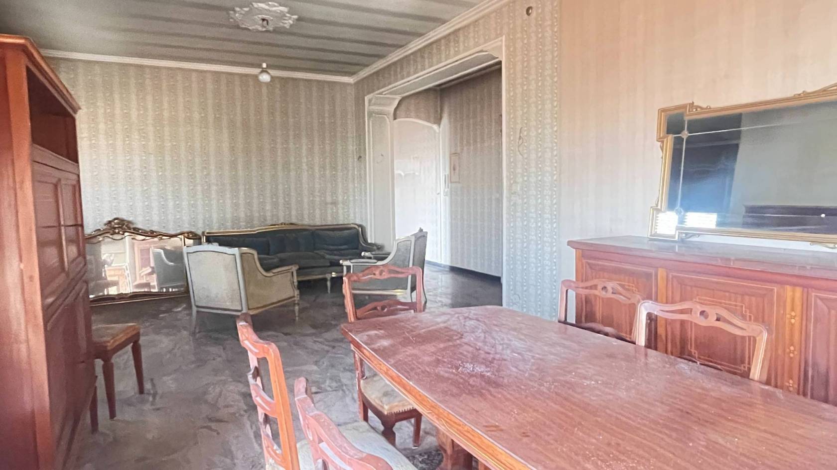 Salone Salone