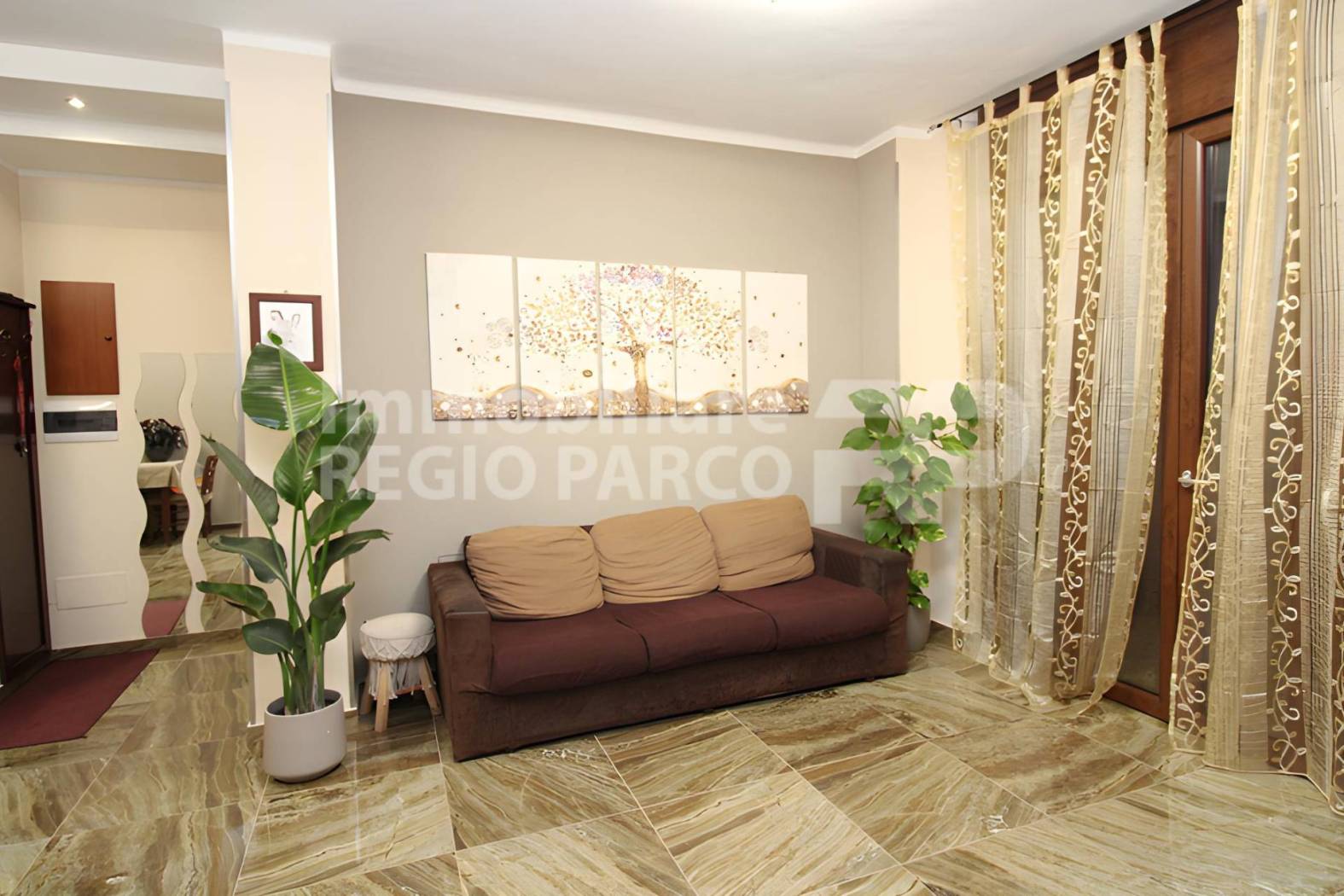 Salone