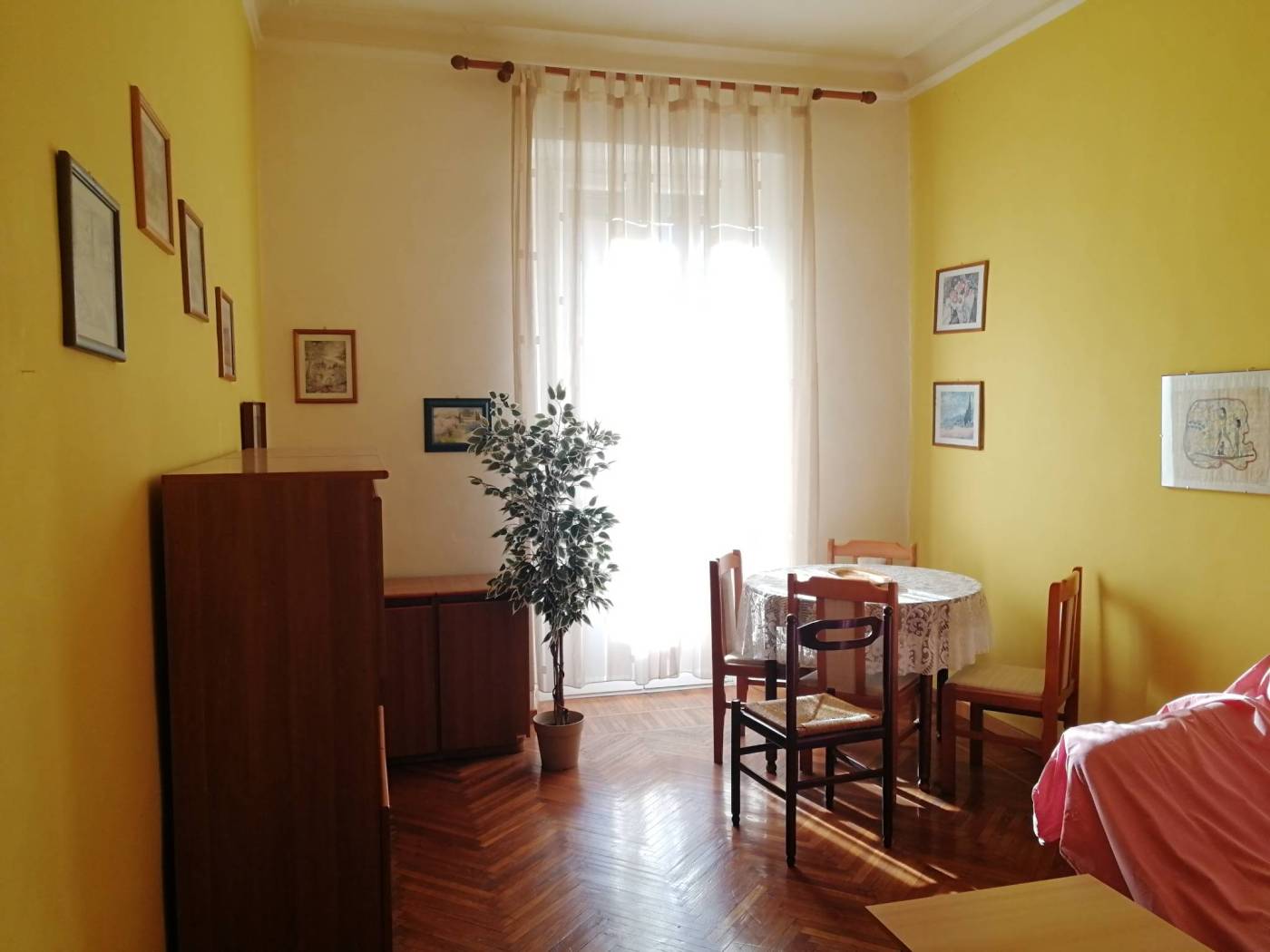 Salone