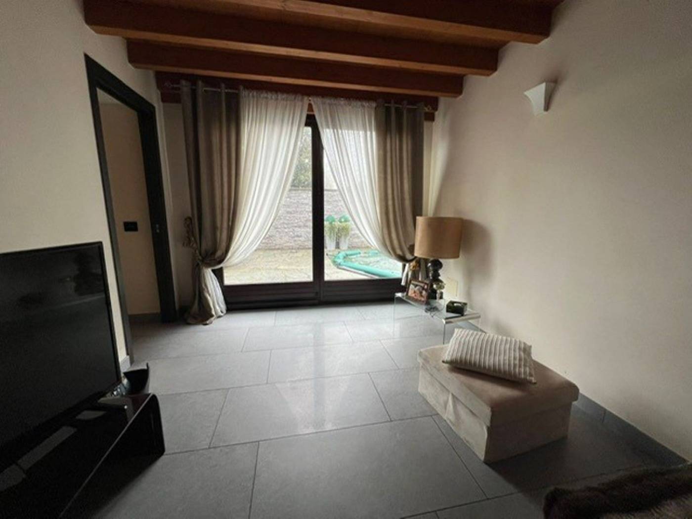 Salone