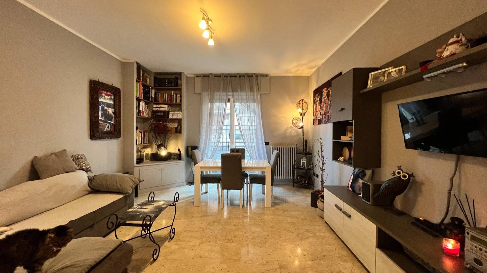 Salone