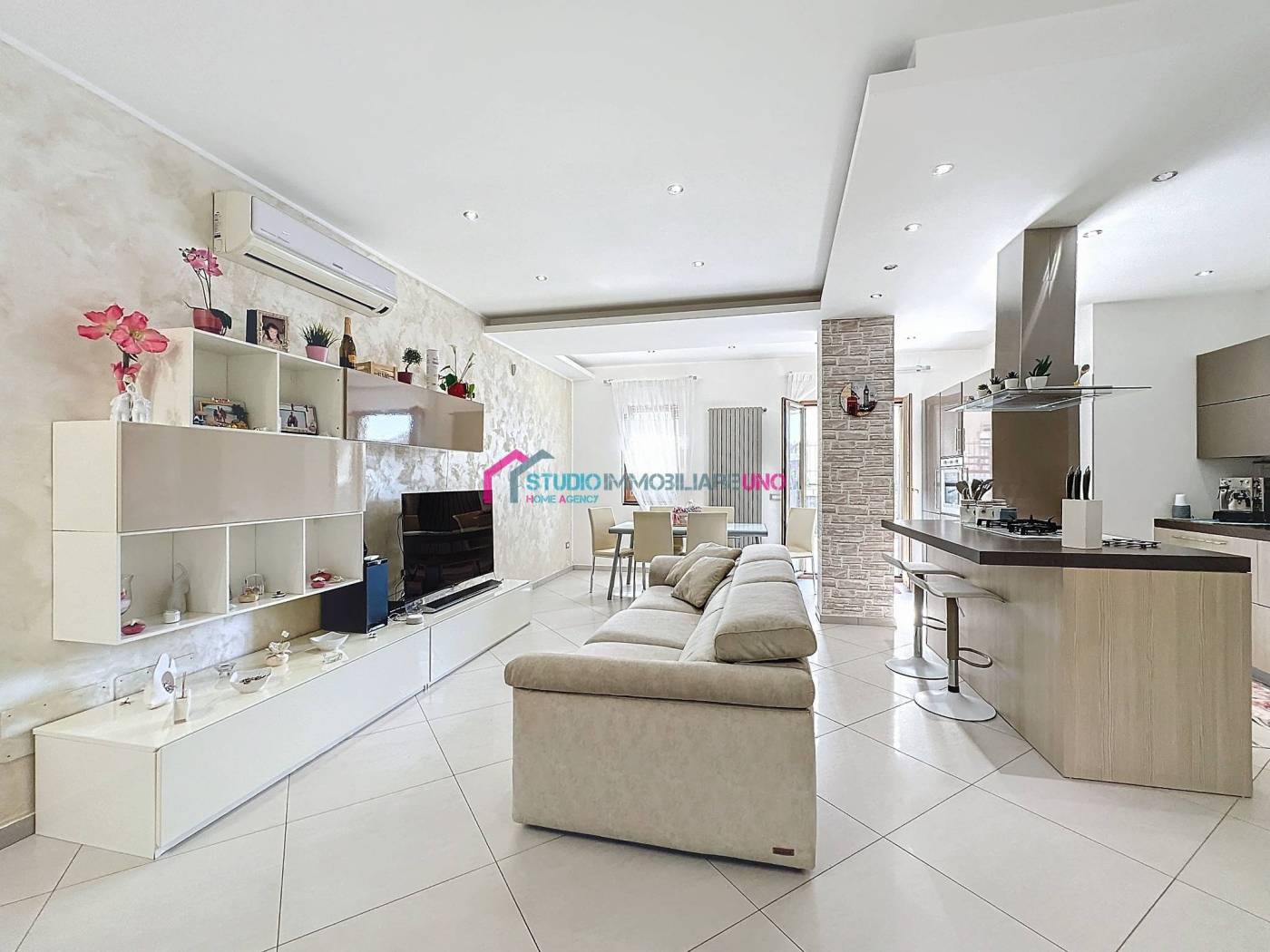Salone