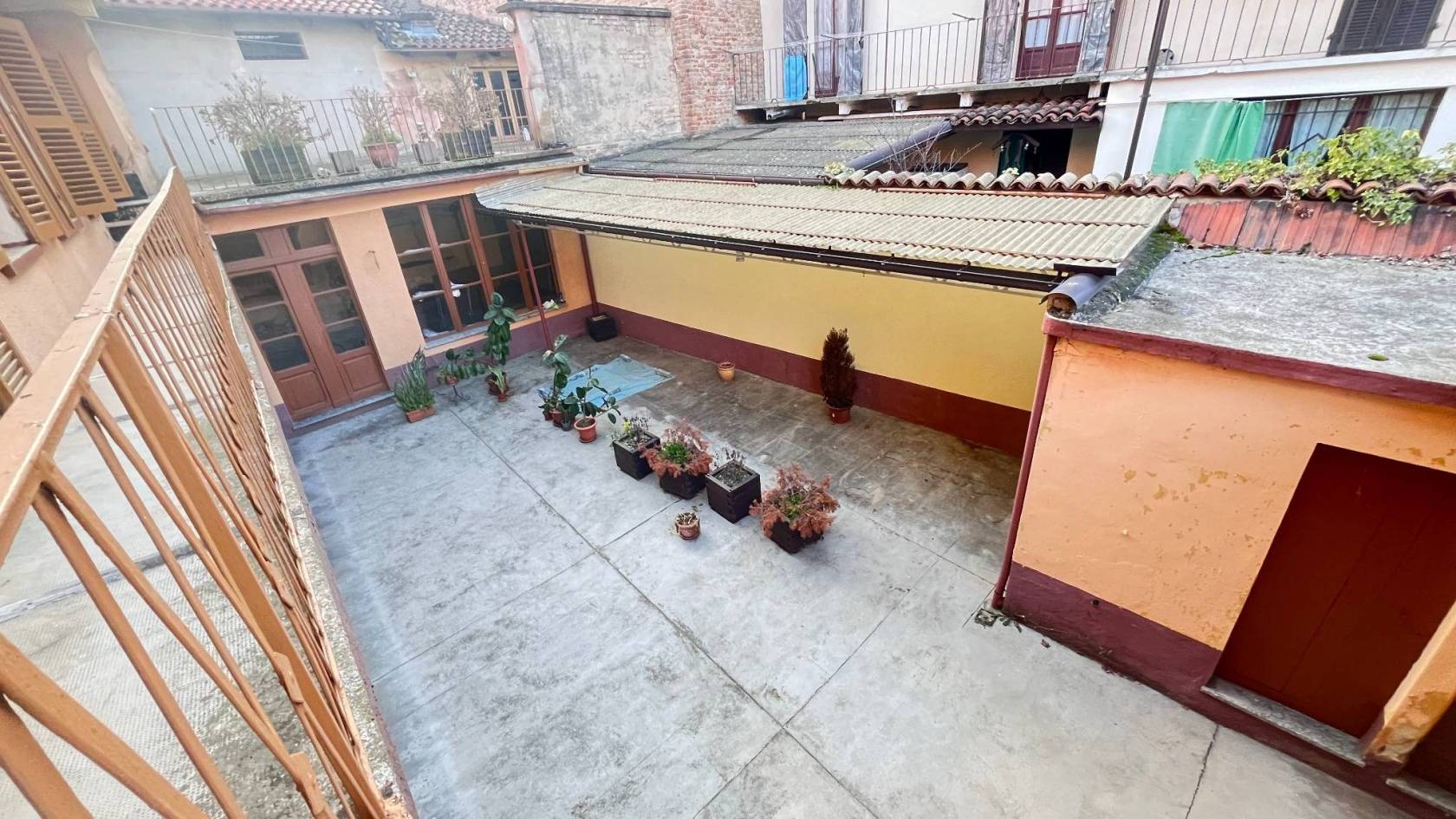 Cortile interno Cortile interno