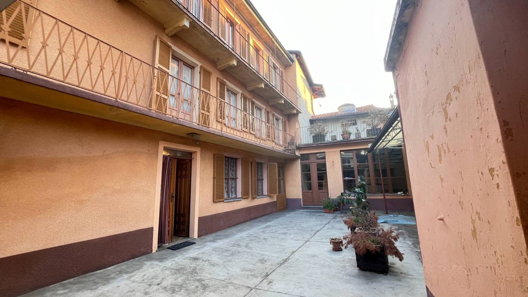 Cortile interno Cortile interno