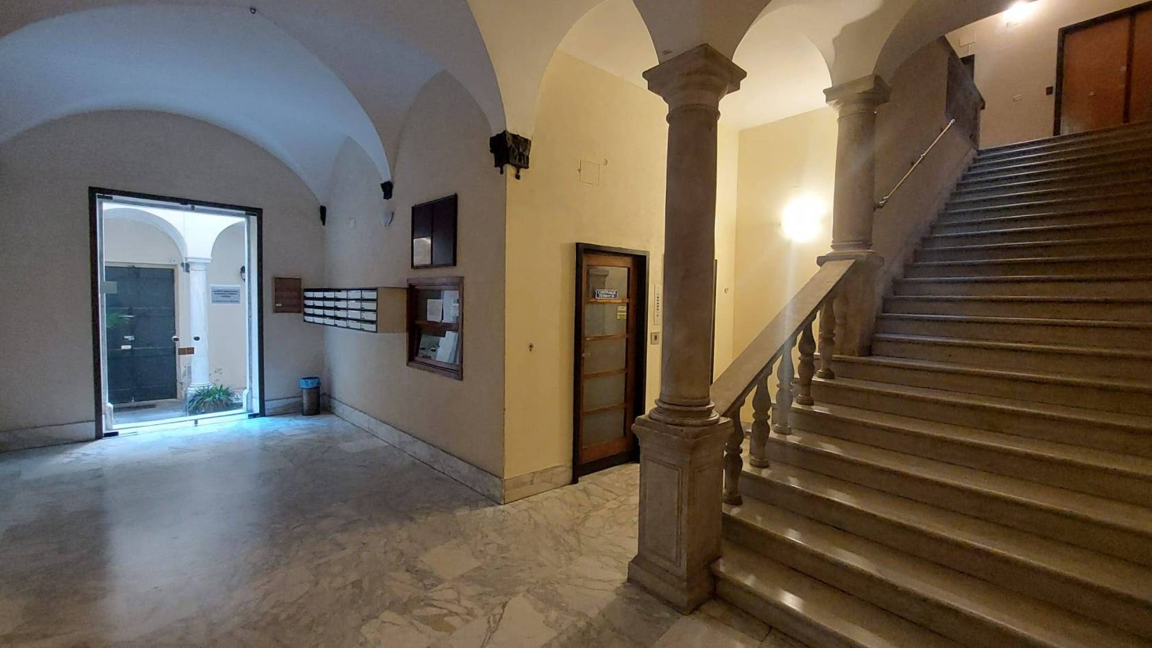 Interno palazzo