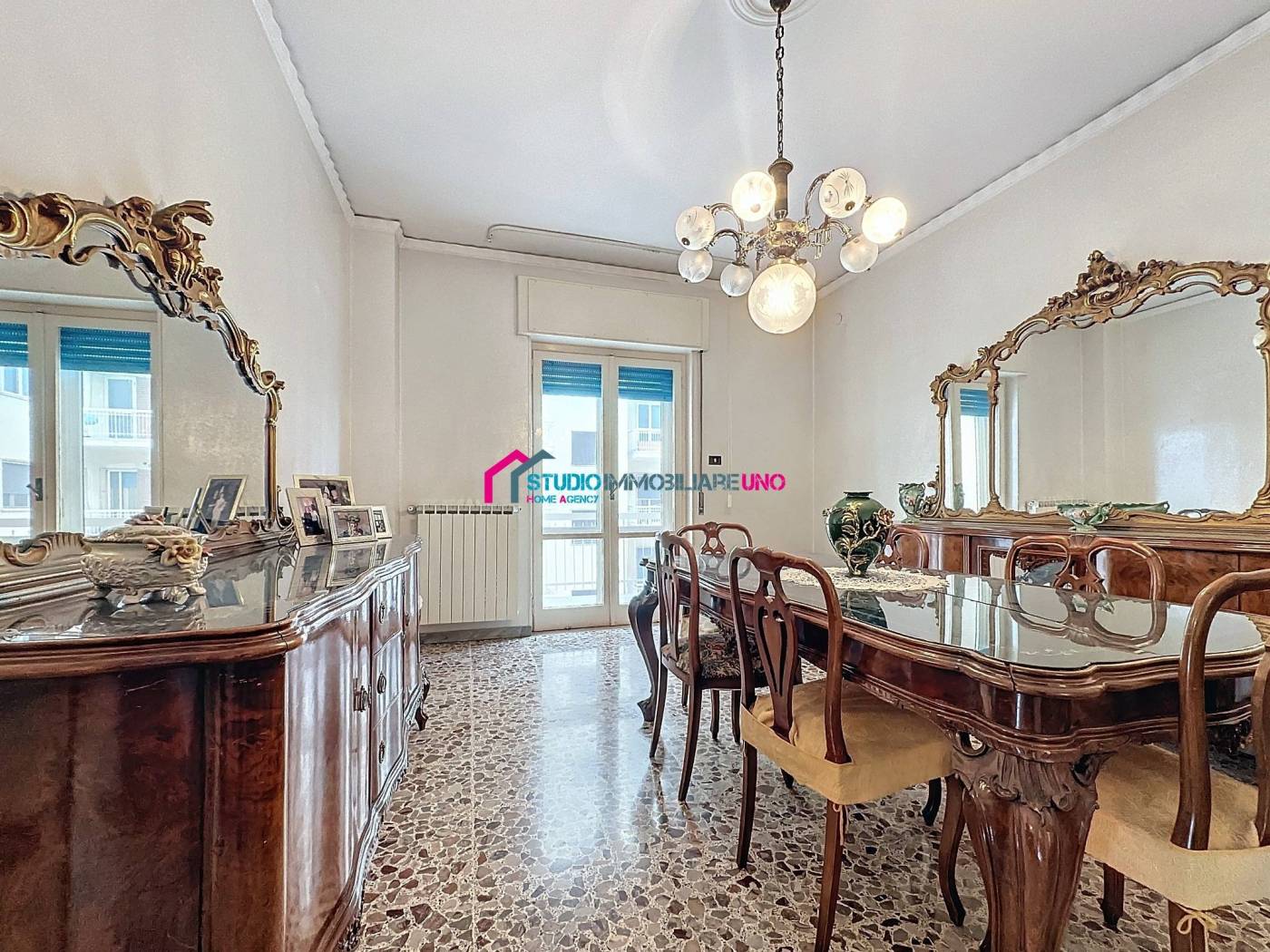 Salone