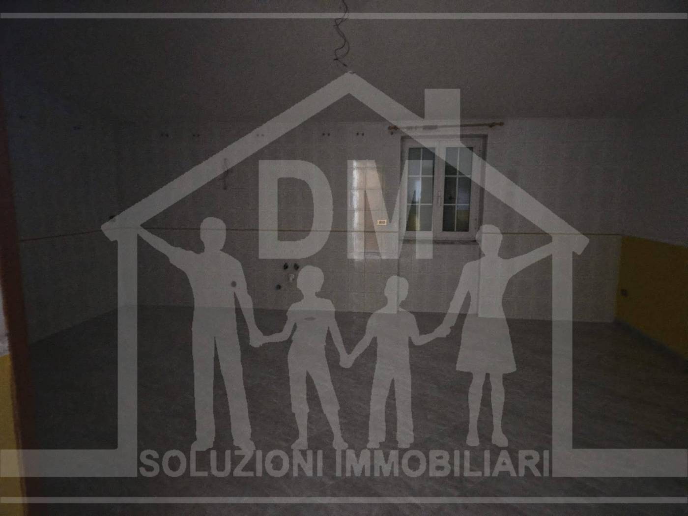 Stanza non arredata