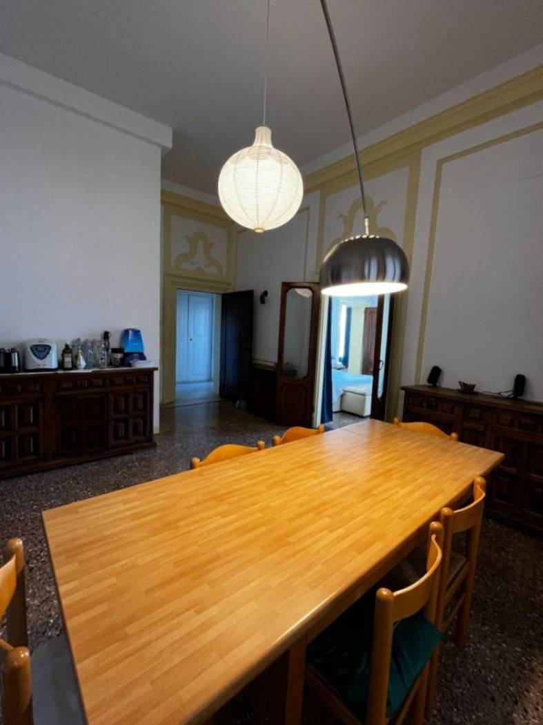 Salone