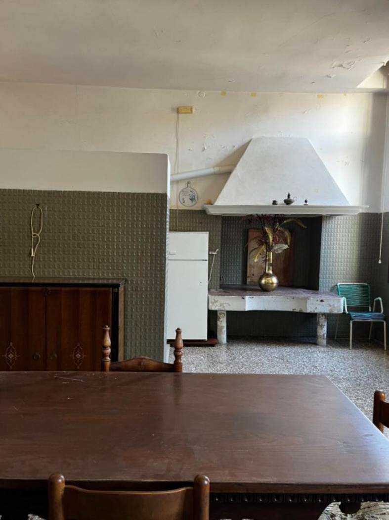 Salone
