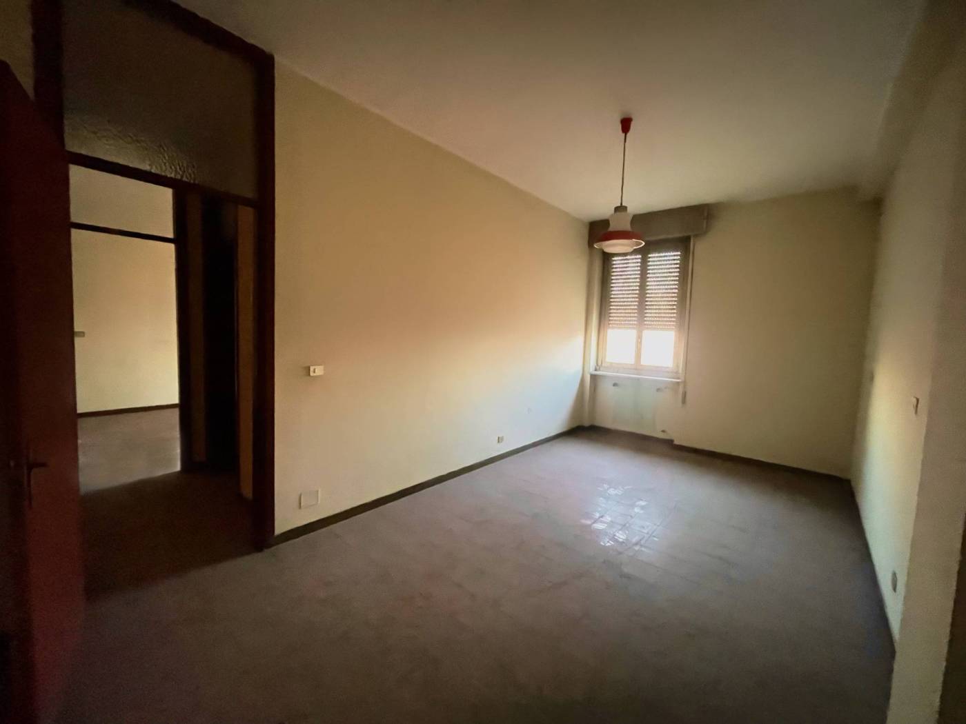 Stanza non arredata Stanza non arredata