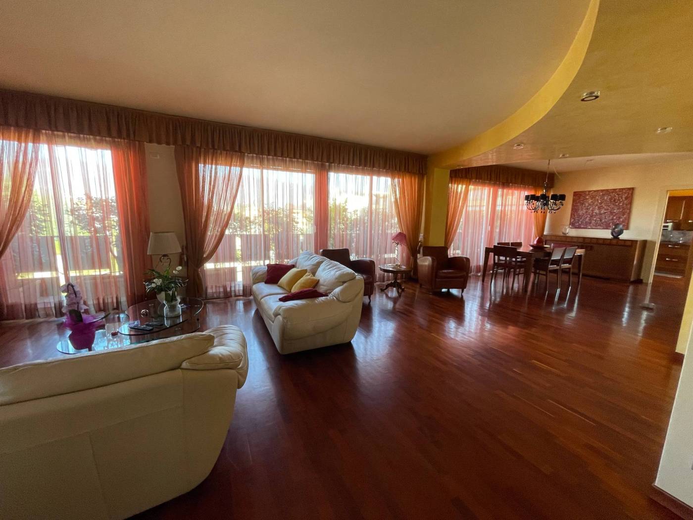 Salone
