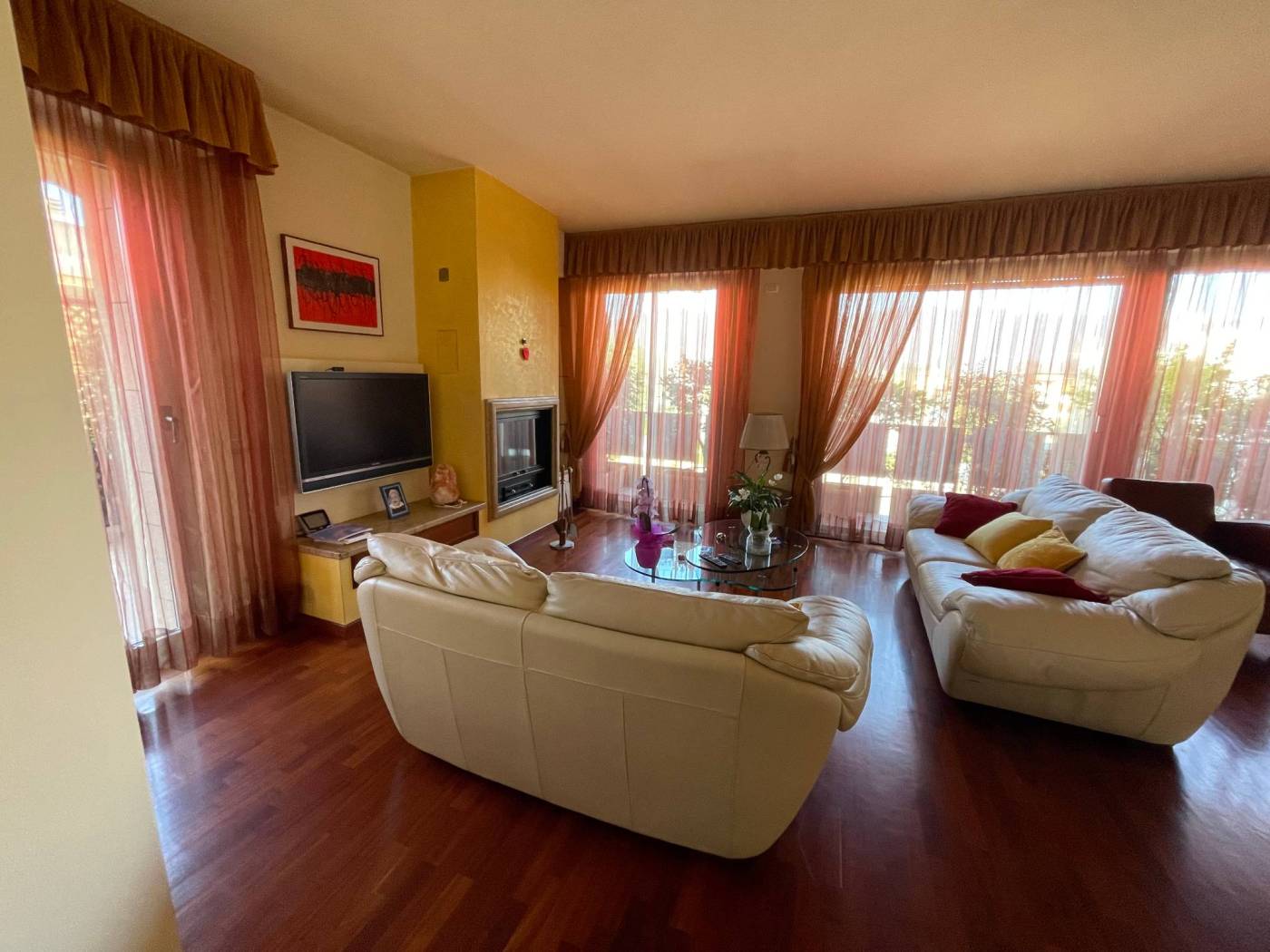 Salone