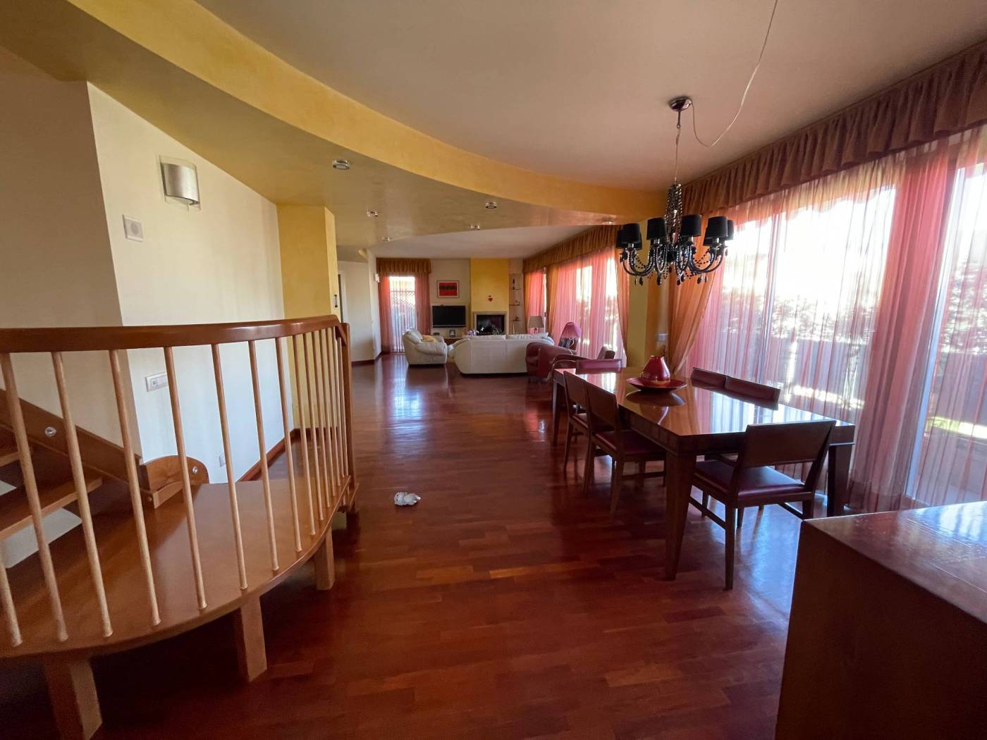Salone