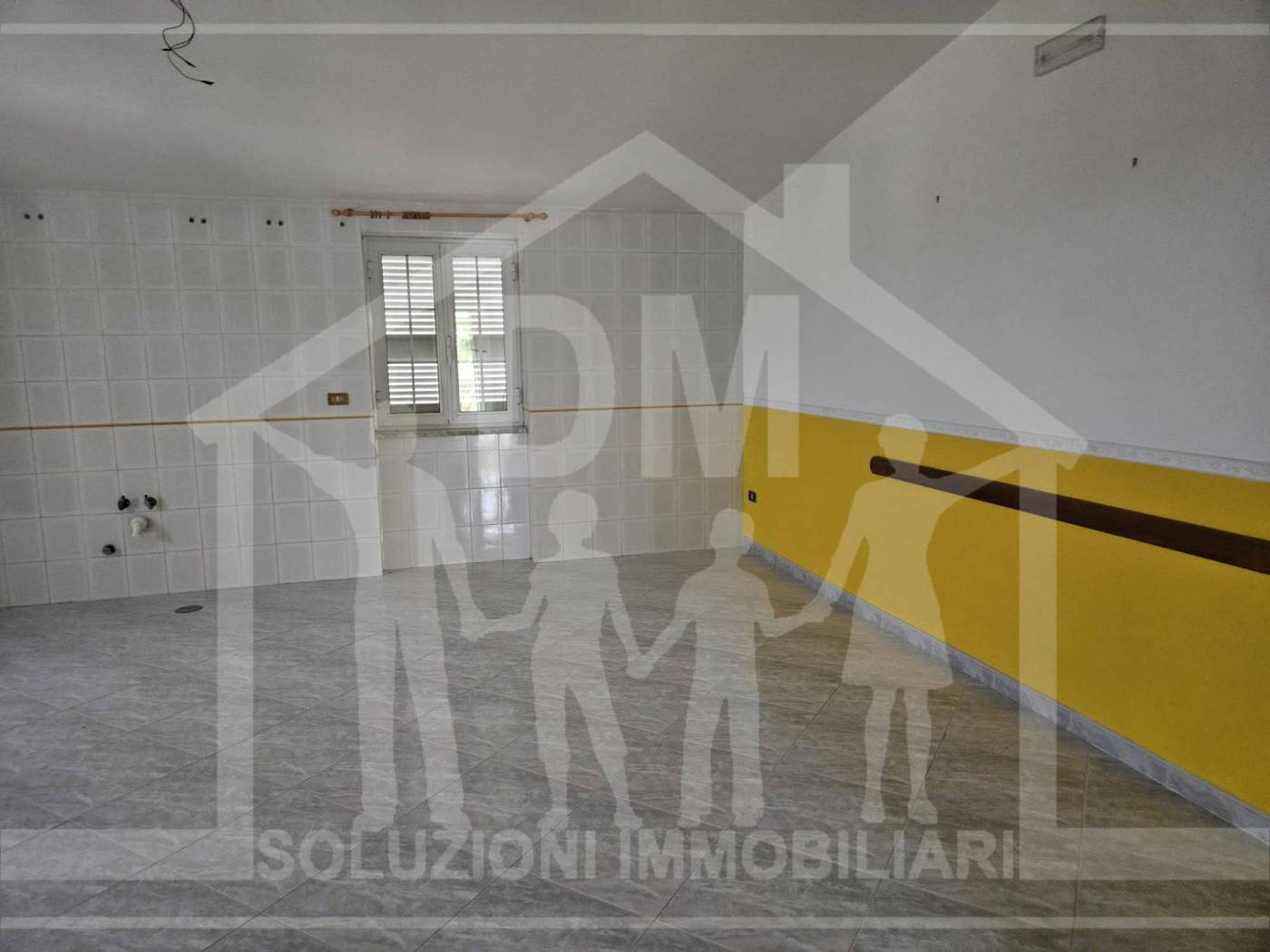 Stanza non arredata