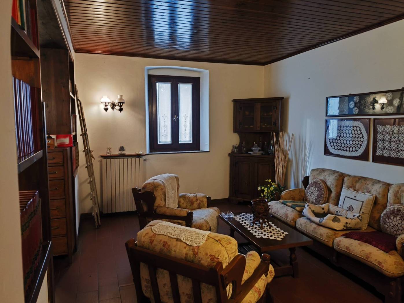 Salone