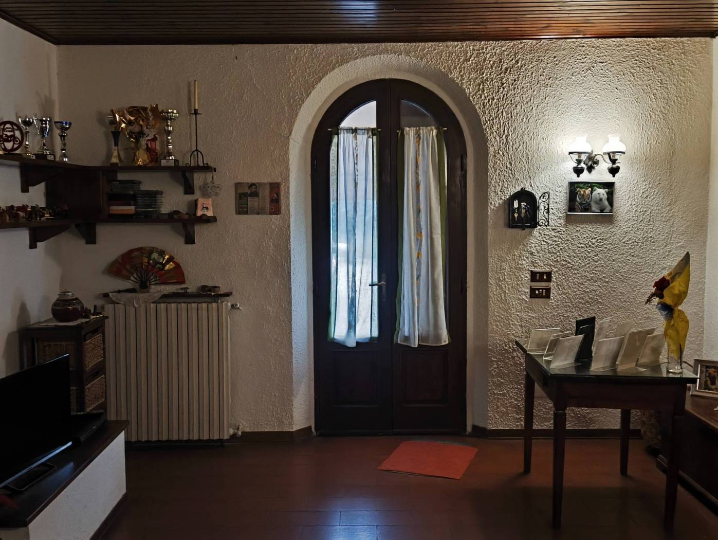 Salone