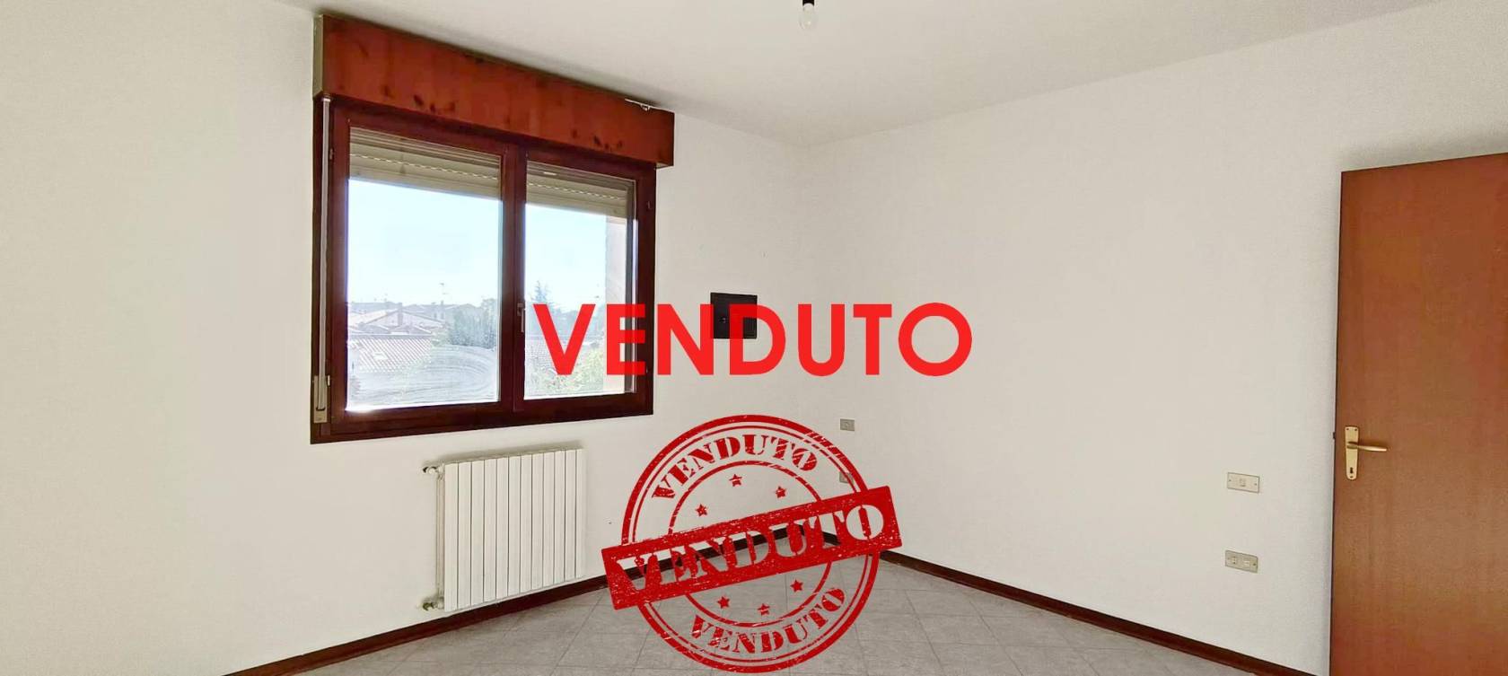 Stanza non arredata