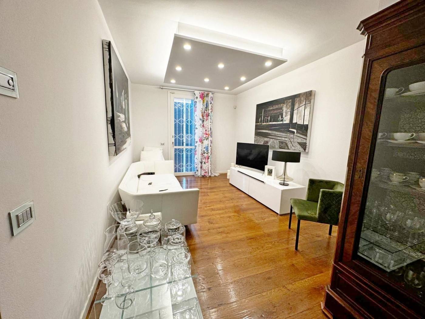 Salone
