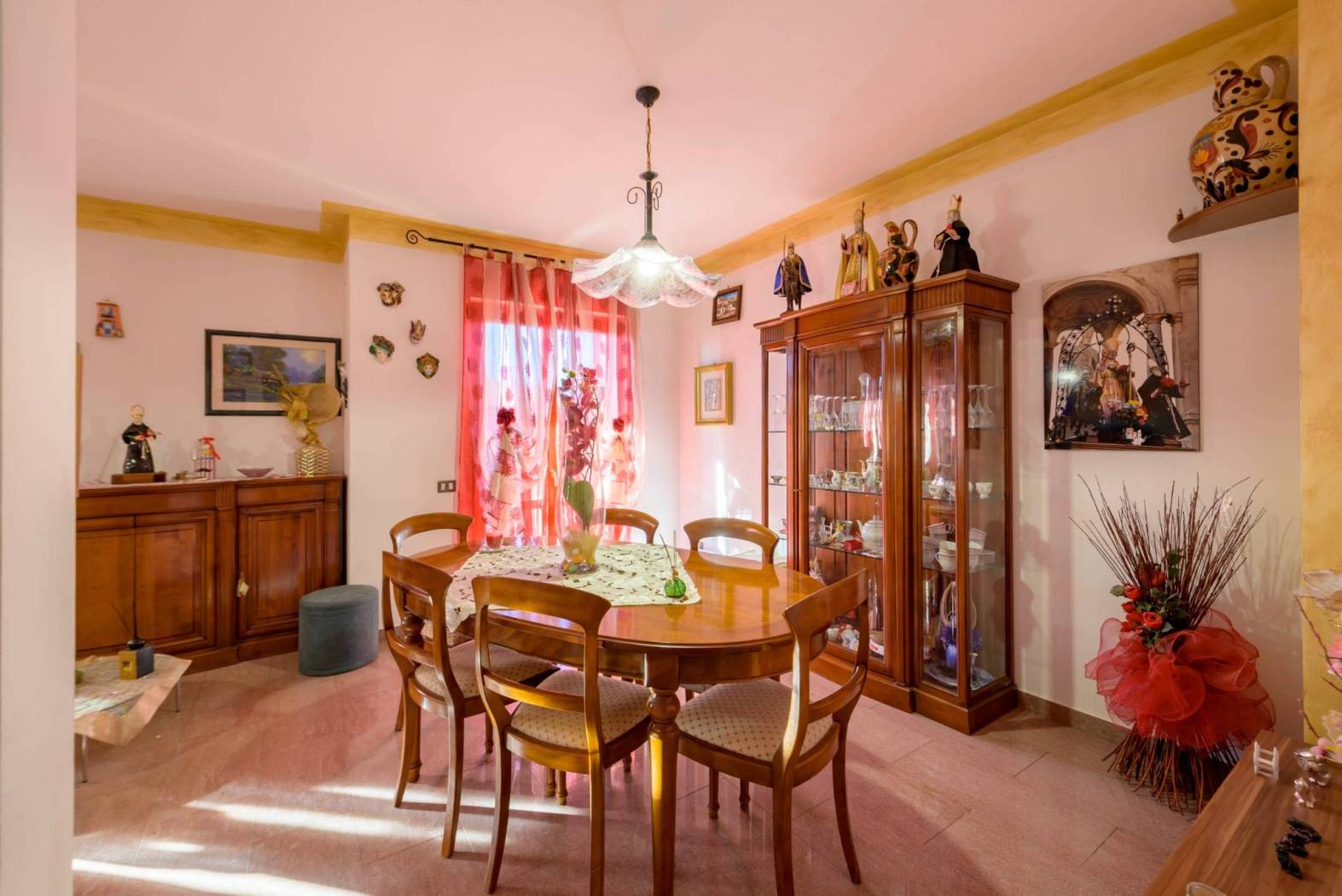Salone