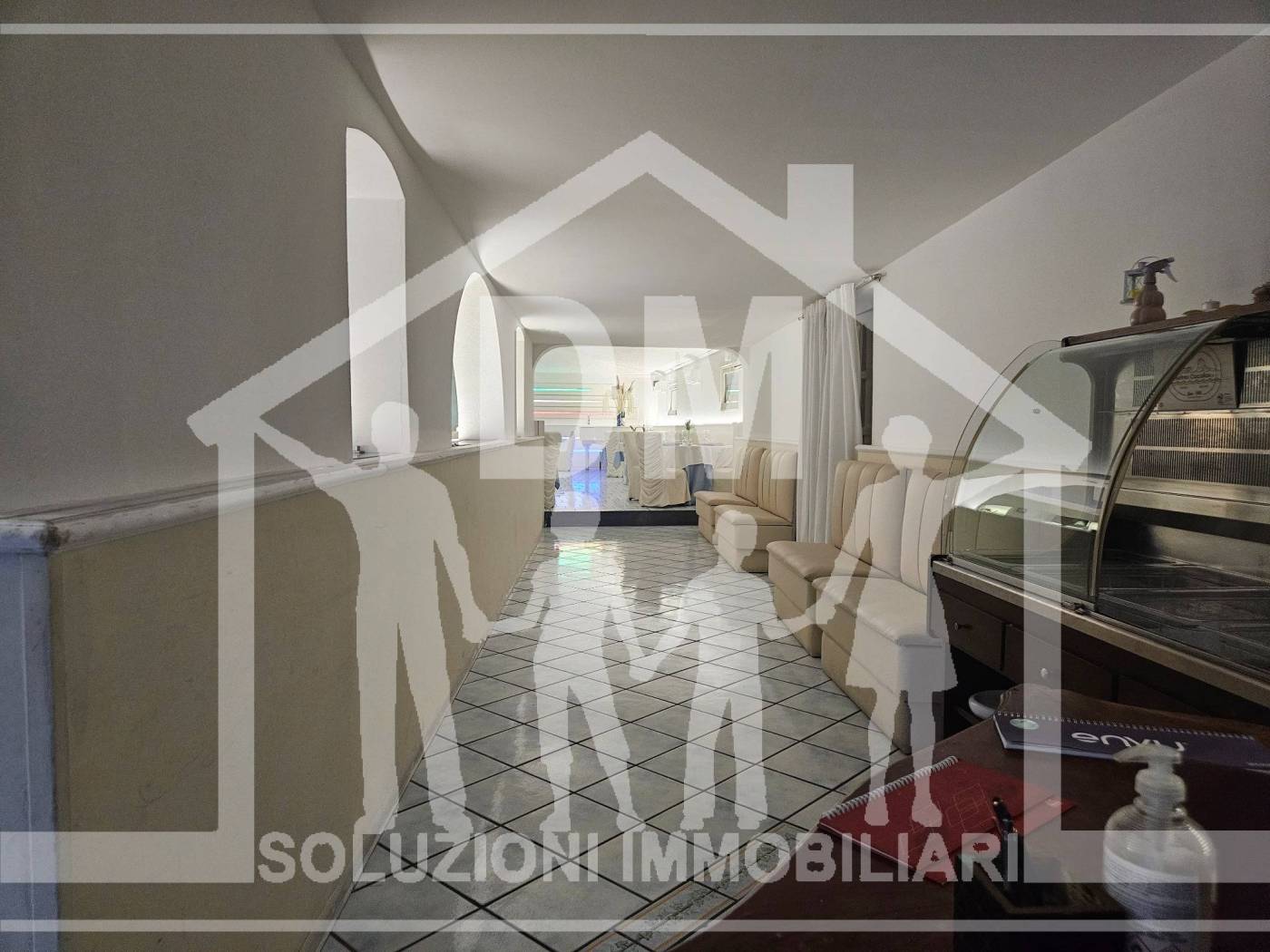 Salone