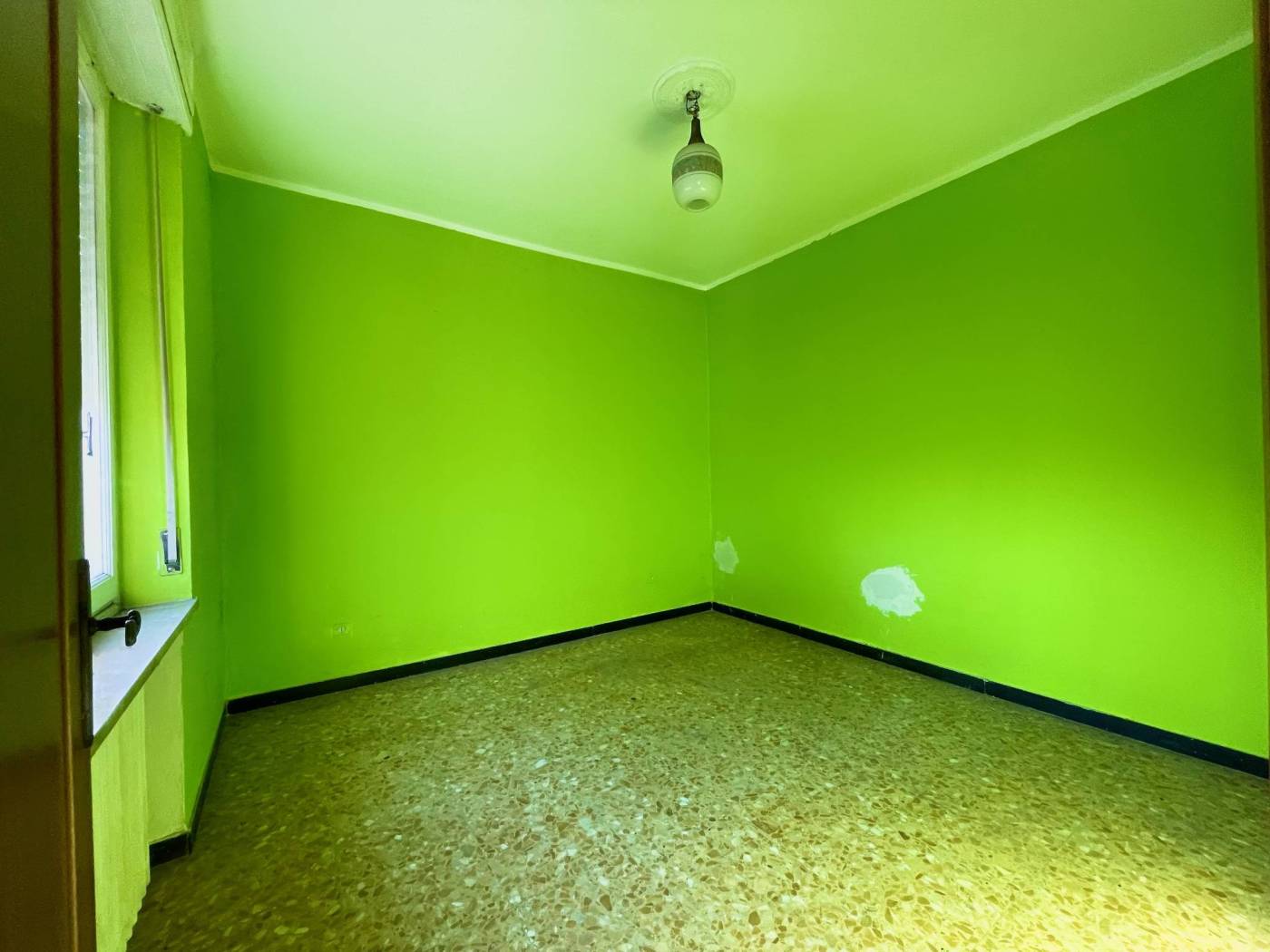 Stanza non arredata Stanza non arredata