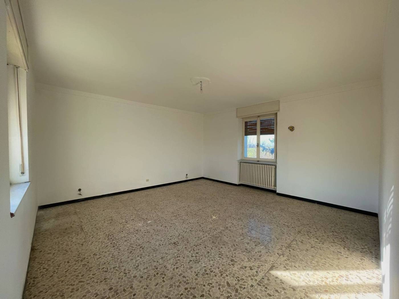 Stanza non arredata Stanza non arredata