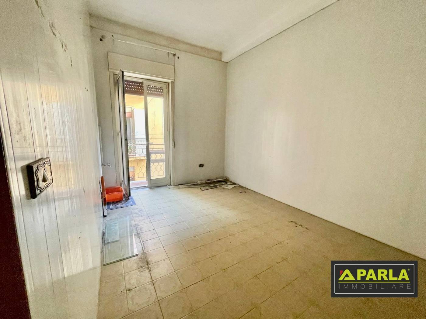 Stanza non arredata