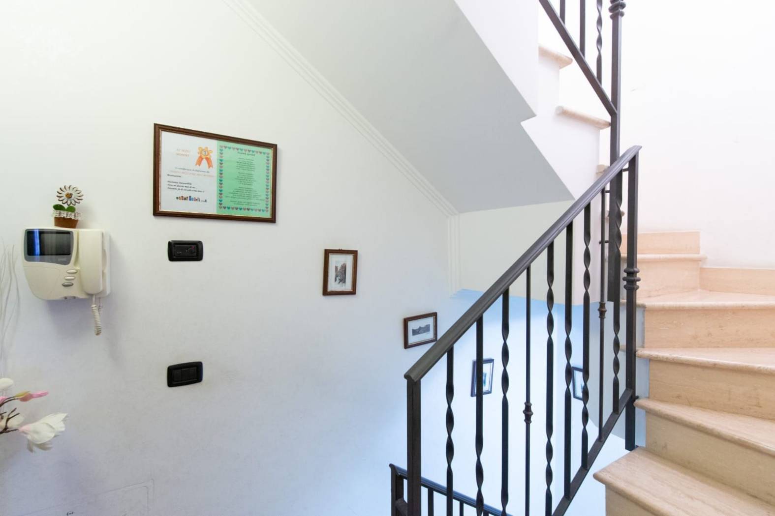 Interno palazzo Interno palazzo