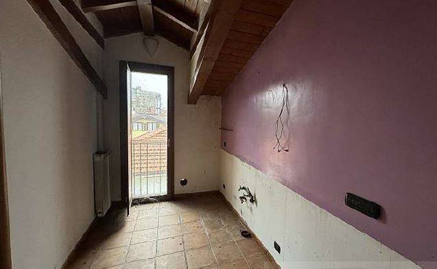 Stanza non arredata