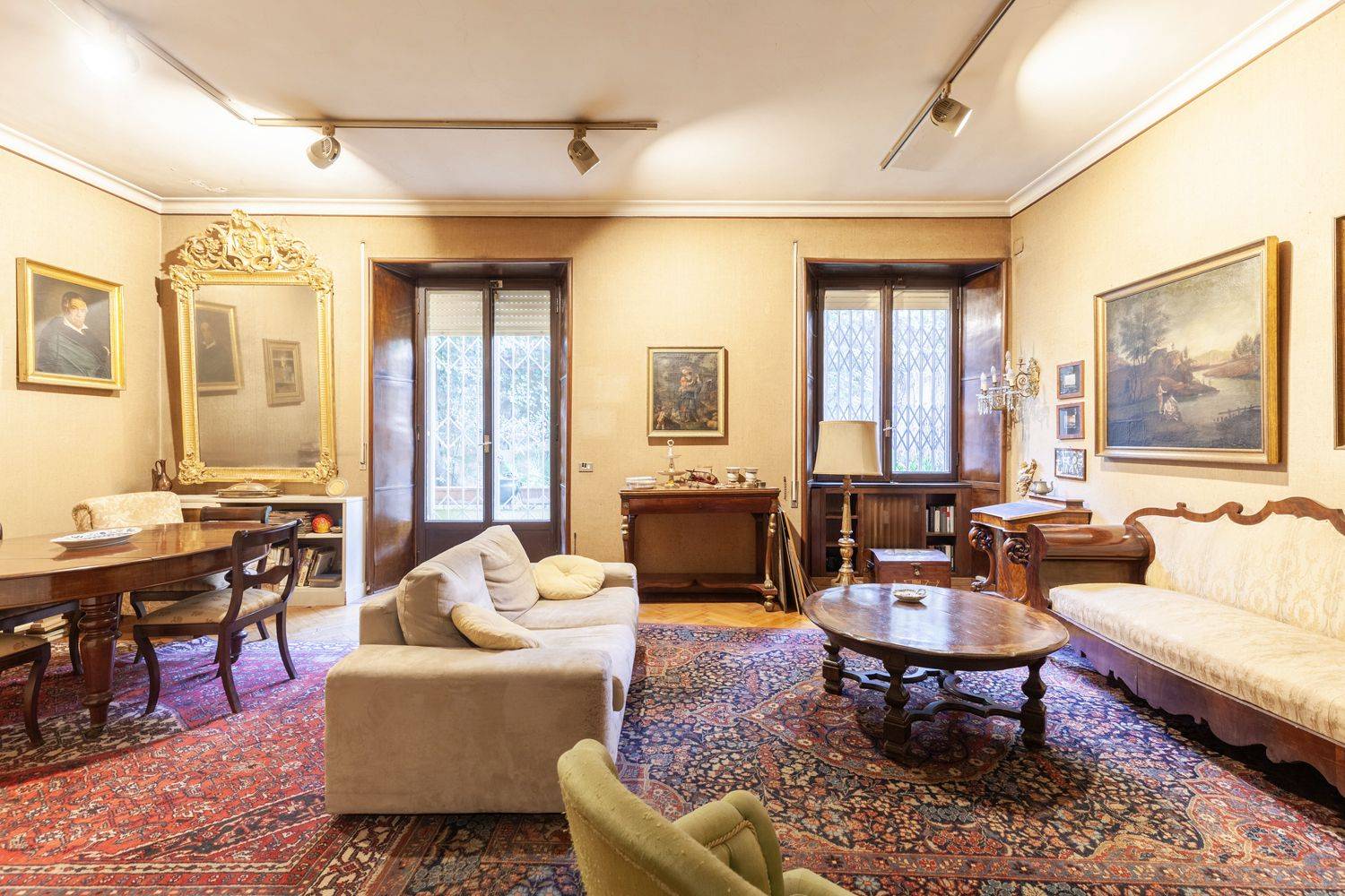 Salone